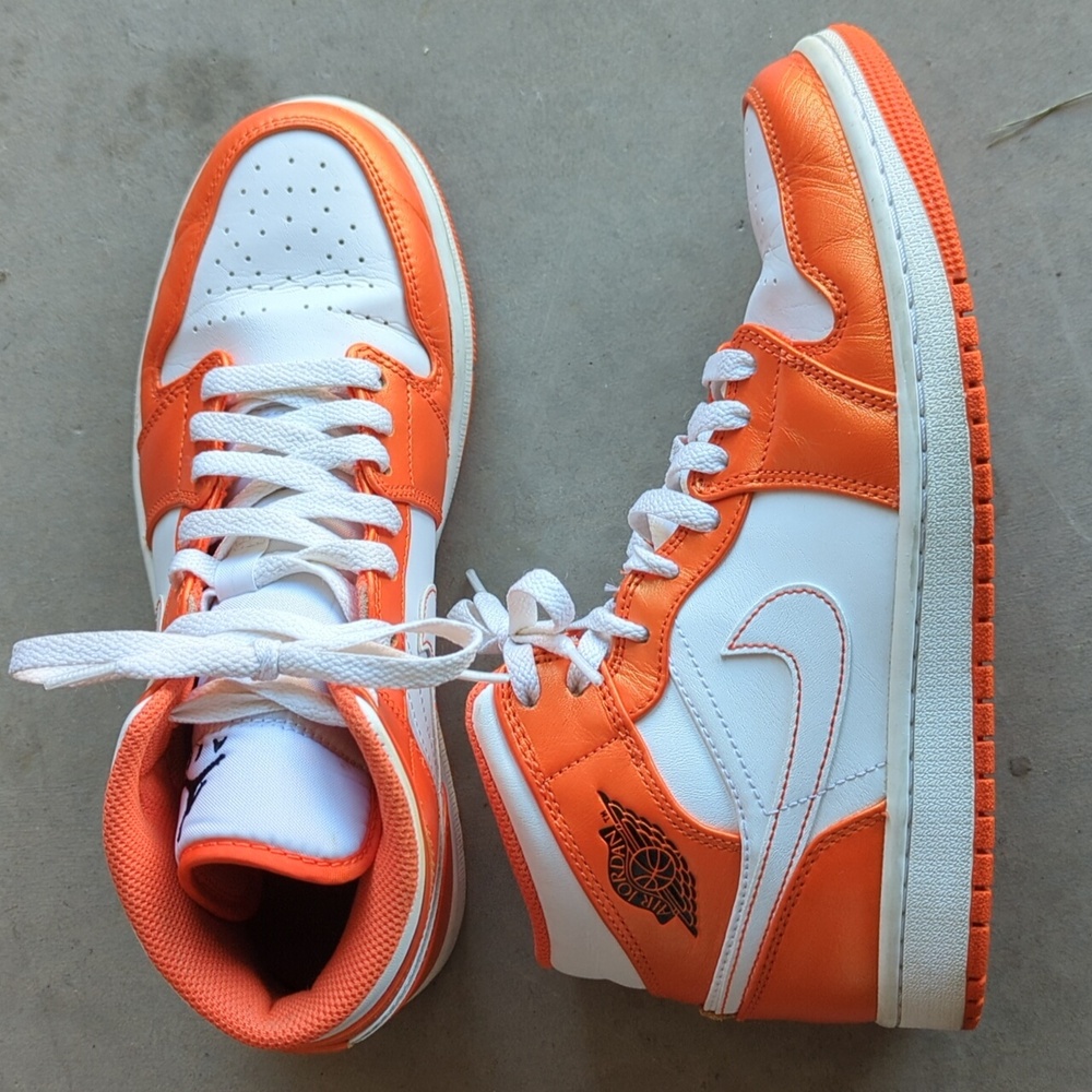 Nike Jordan 1 Mid SE‎ Metallic Electro Orange & White Sneakers Size 8